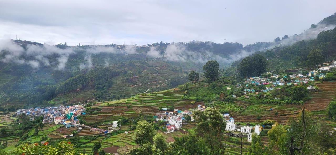 Minus 1 Hotel Kodaikanal Exterior foto